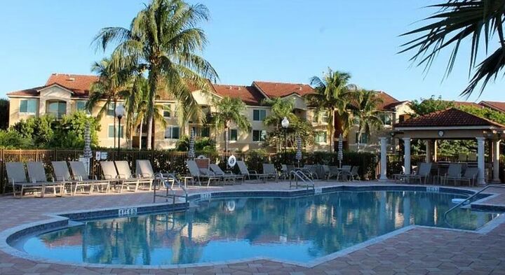 Property Photo: 1119 Villa Lane FL 33436