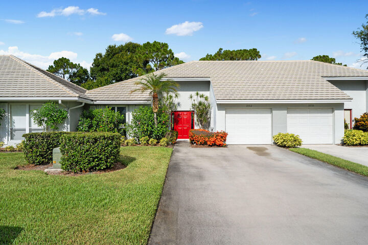 Property Photo: 2762 SW Westlake Circle FL 34990