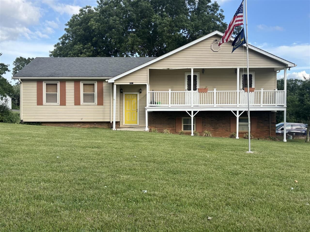Property Photo: 2390 Old Munfordville Road KY 42141