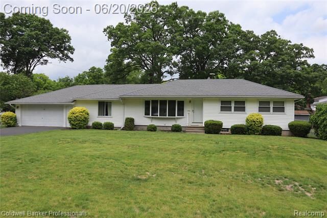 Property Photo:  3456 Overton Street  MI 48328 