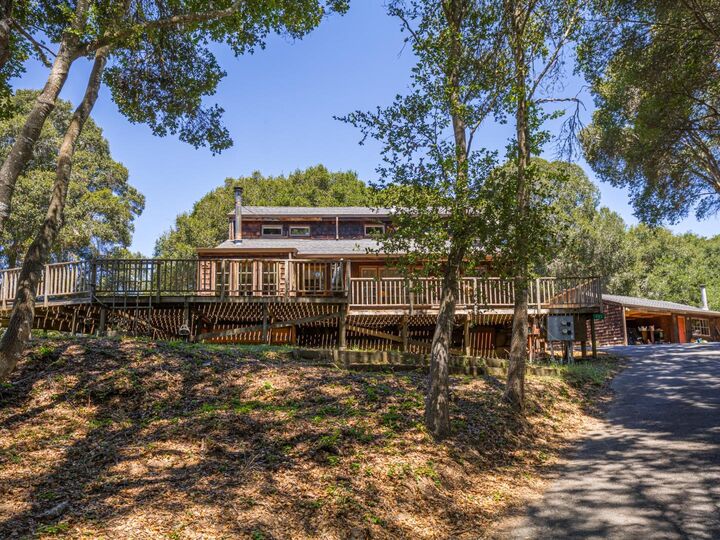 Property Photo:  925 Old Farm Lane  CA 95003 