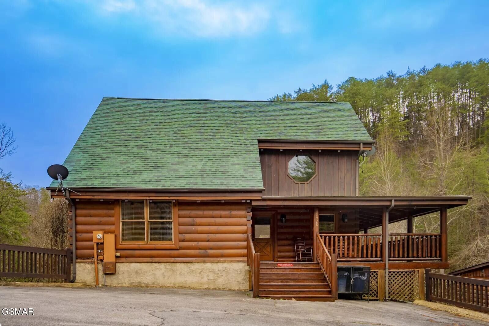 Property Photo: 1928 Bear Creek Falls Way TN 37862