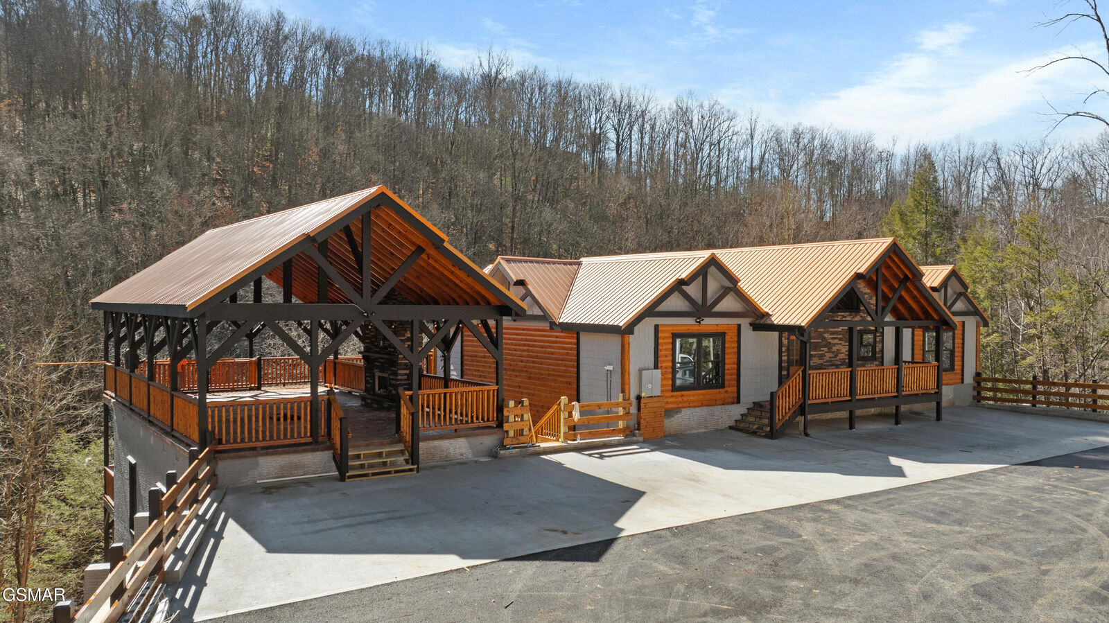 Property Photo: 339 Elia Way TN 37876