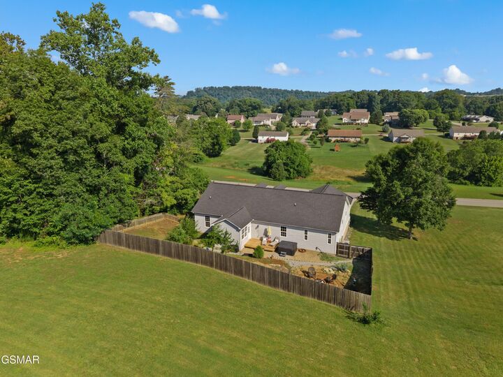Property Photo:  2017 Malibu Court  TN 37876 