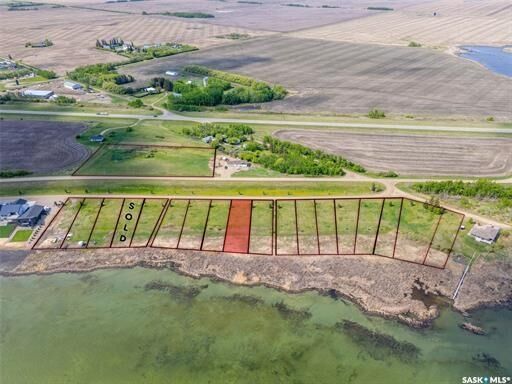 Property Photo:  770 Lakeshore Drive  SK S0M 1X0 