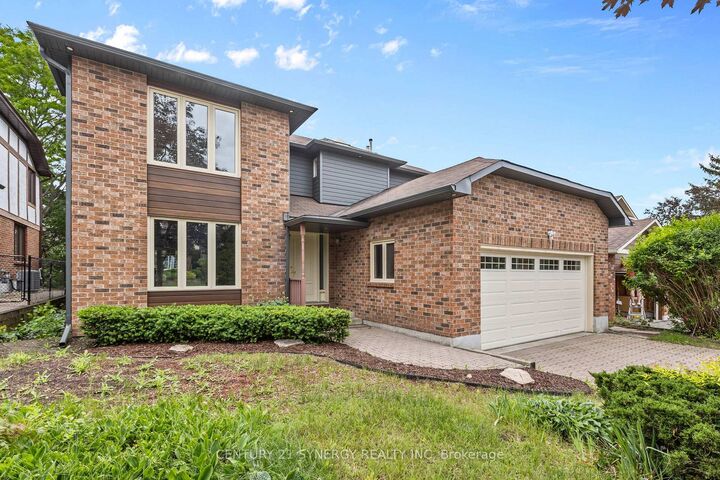 Property Photo:  6 Fessenden Way  ON K2L 3L1 