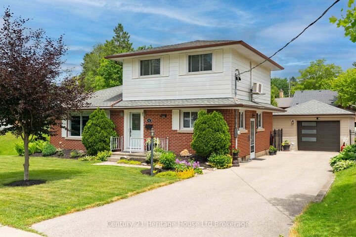 Property Photo:  462 Rivercrest Drive  ON N4S 5W6 