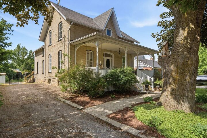 Property Photo:  22 Elgin Street  ON K9V 3W1 