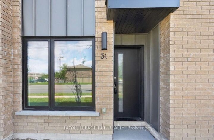 Property Photo: 31 Rainwater Lane ON L4N 9J6