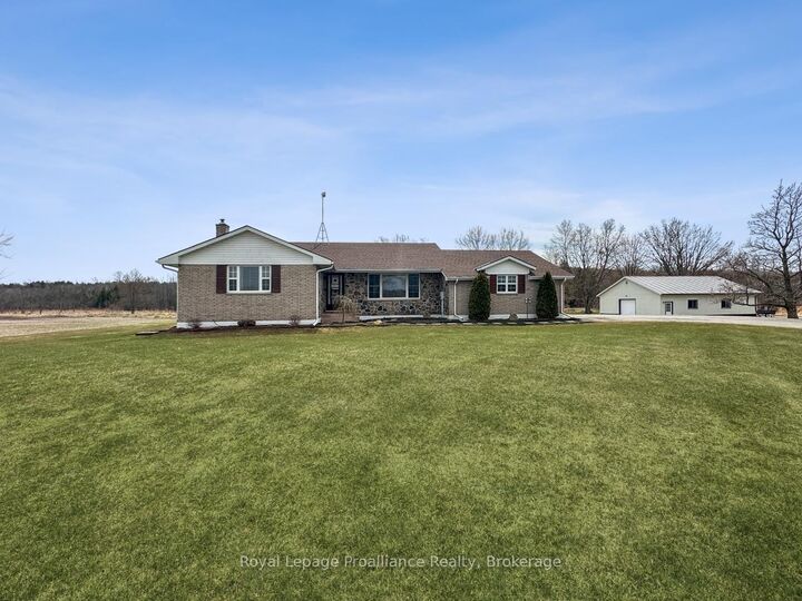 Property Photo: 305 Valley Road ON K0K 1A0