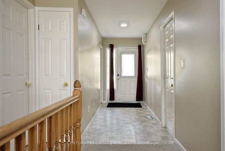 Property Photo: 33 Bankside Drive ON N2N 3L3