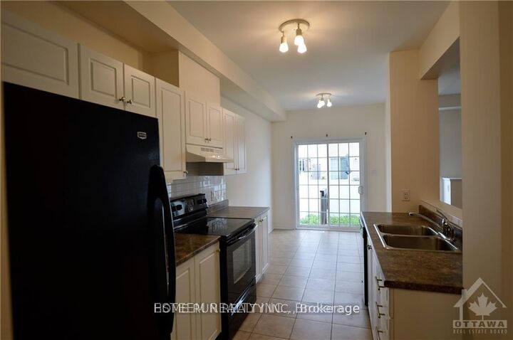Property Photo: 567 Ashbourne Crescent ON K2J 0P5