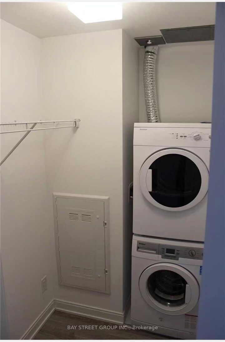 Property Photo: 50 Charles Street E 902 ON M4Y 1T1