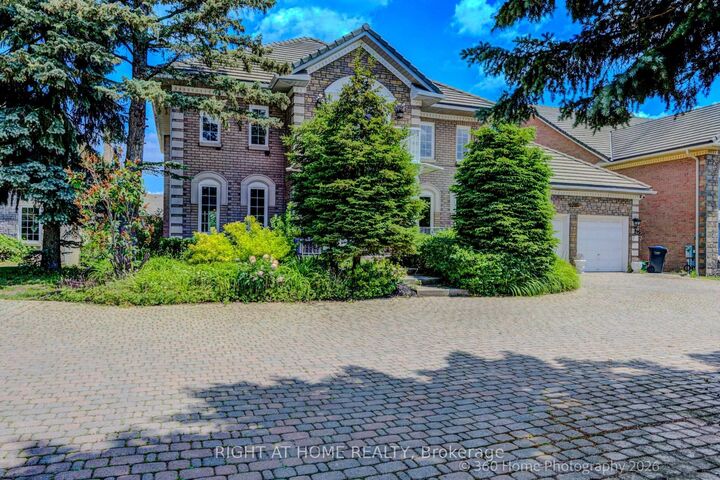 Property Photo: 5037 Mississauga Road ON L5M 4Y1