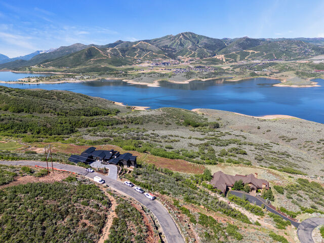 Property Photo: 10761 N Reflection Ln UT 84036