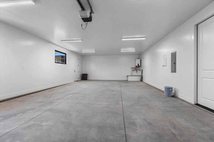 Property Photo: 1043 N Falcon Ridge View UT 84737