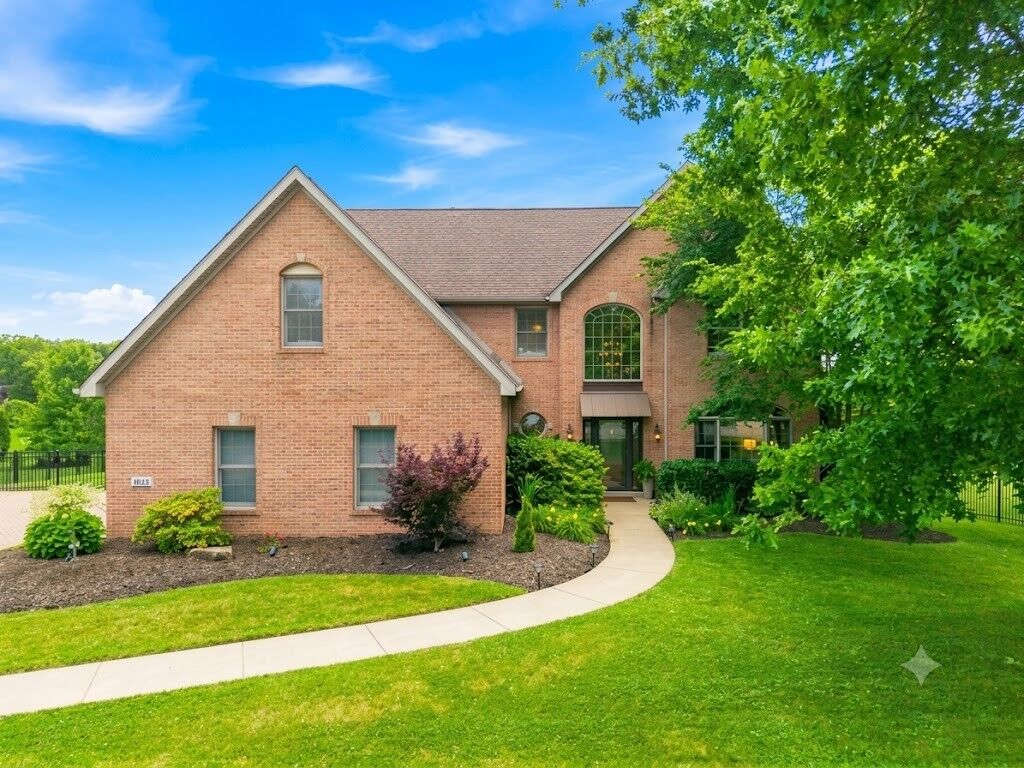 Property Photo:  1012 Buck Run Rd  PA 15317 