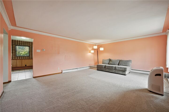 Property Photo:  211 E South St  PA 15320 
