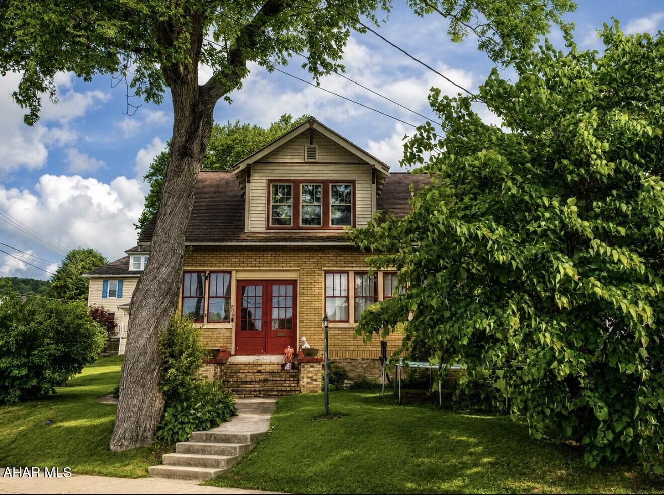 Property Photo: 206 W Front Street PA 16830