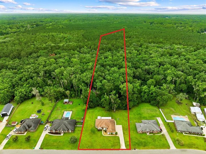 Property Photo:  54079 Amblerwood Way  FL 32011 