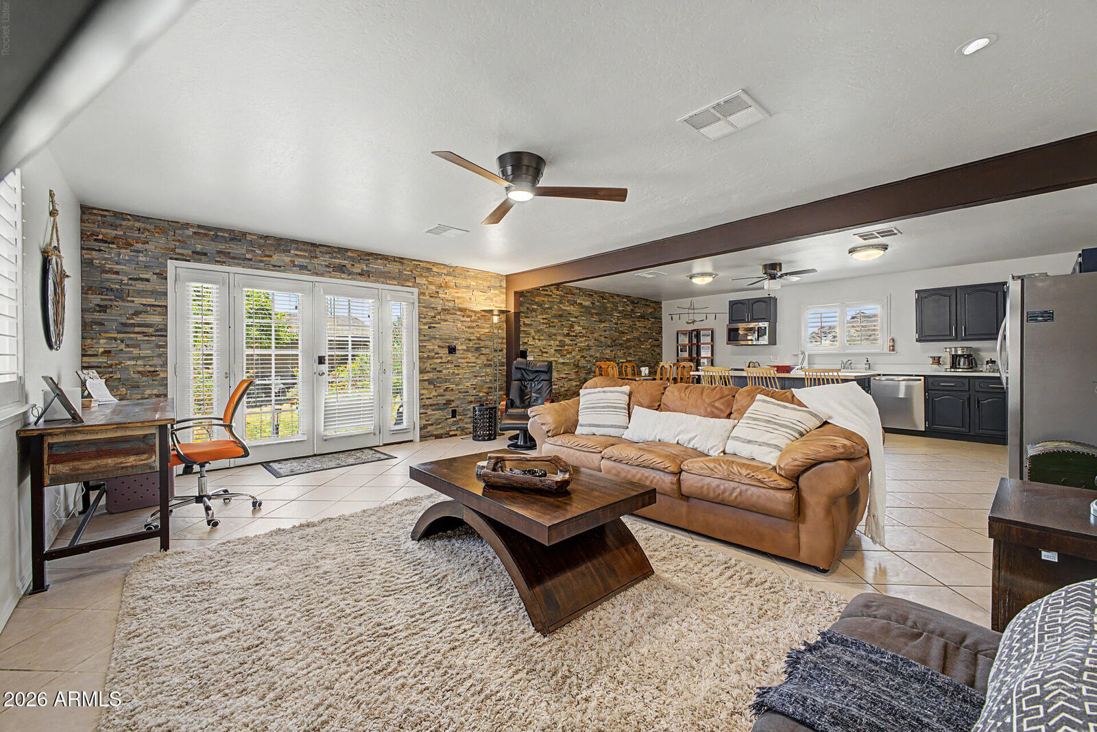 Property Photo:  1221 E Mescal Street  AZ 85020 