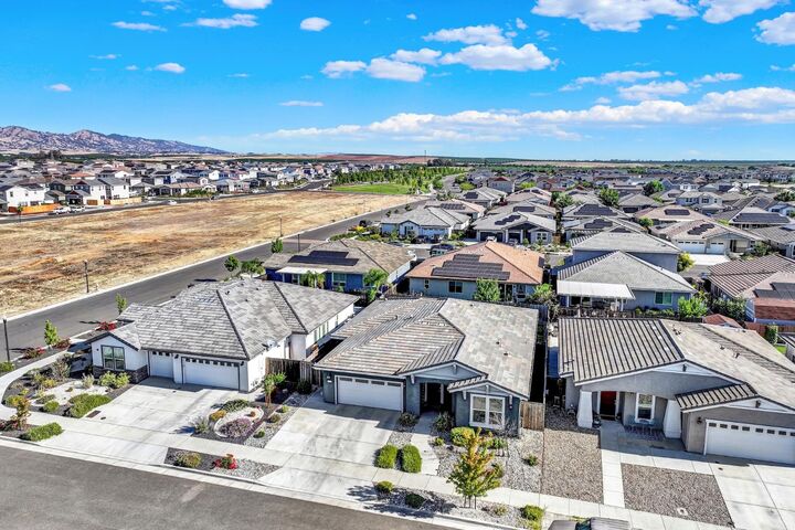 Property Photo:  973 Culton Street  CA 95694 