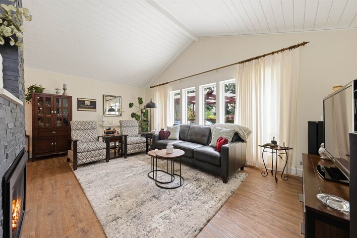 Property Photo: 23541 24 Avenue BC V2Z 3A2