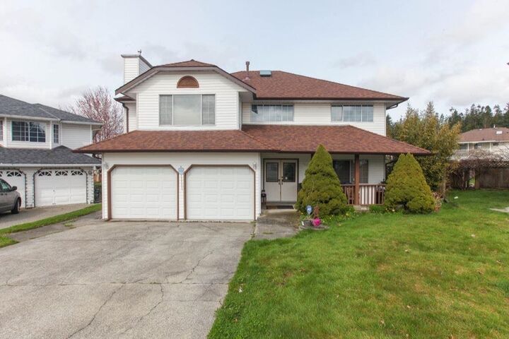 14305 91 Avenue — photo 1