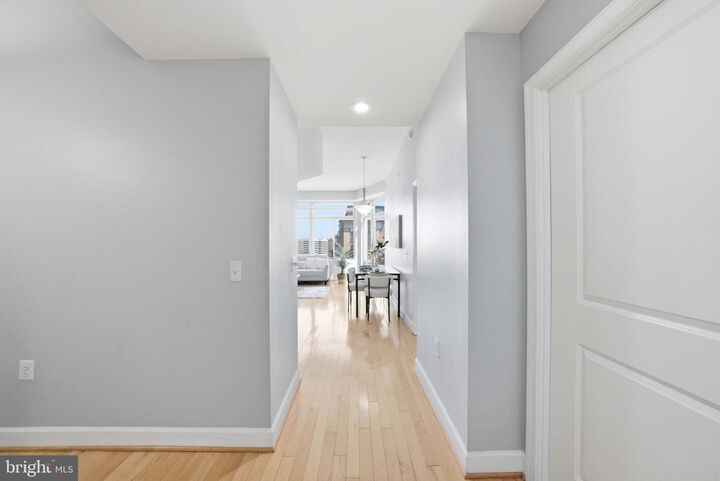 Property Photo:  3650 S Glebe Road 1145  VA 22202 