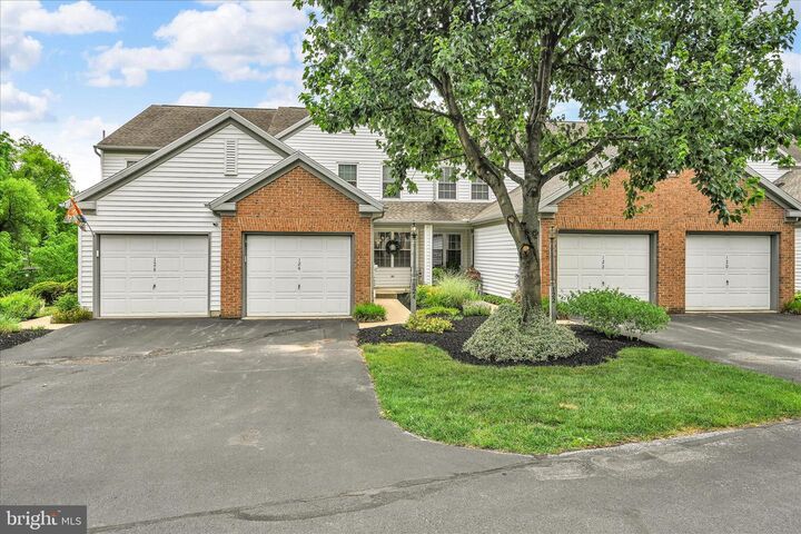 Property Photo:  124 Teal Terrace  PA 17601 