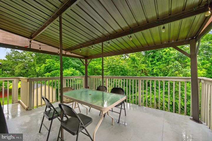 Property Photo: 1659 Valley Road PA 19320