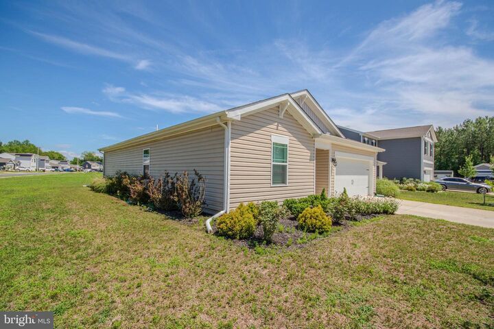 Property Photo:  830 Tyne Loop  MD 21801 