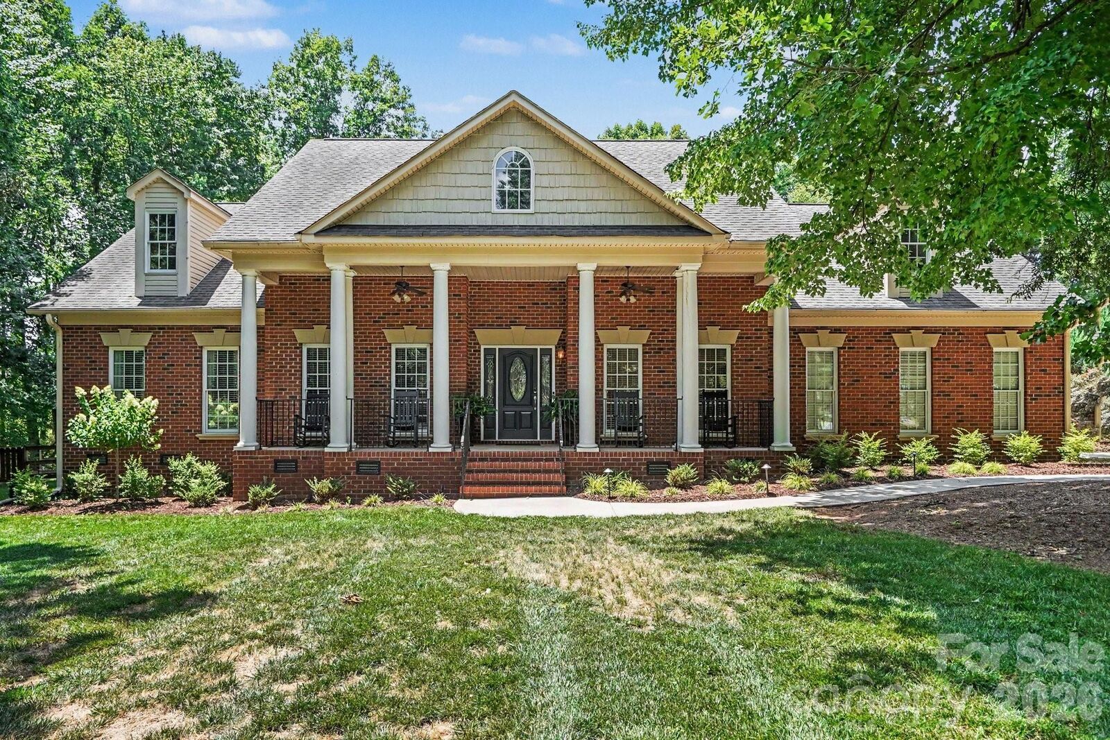 Property Photo: 3204 E Lawyers Road NC 28110