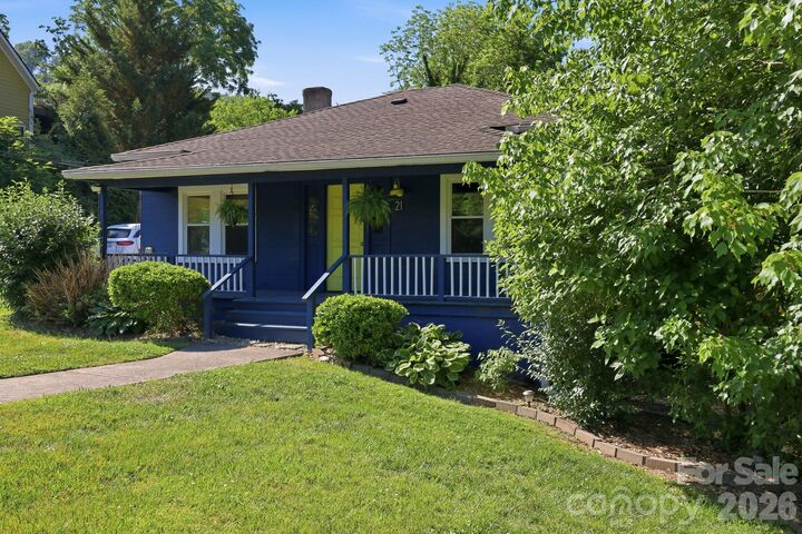 Property Photo: 21 Clemmons Street NC 28801