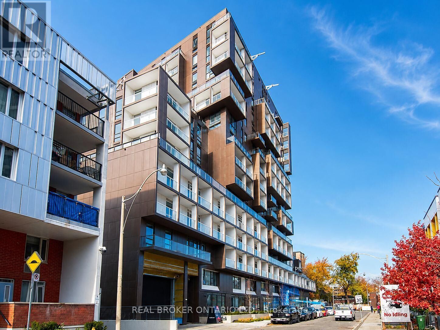 Property Photo:  80 Vanauley Street 421  ON M5T 0C9 