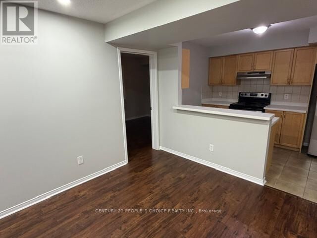 Property Photo: 5035 Oscar Peterson Boulevard 124 ON L5M 0P4