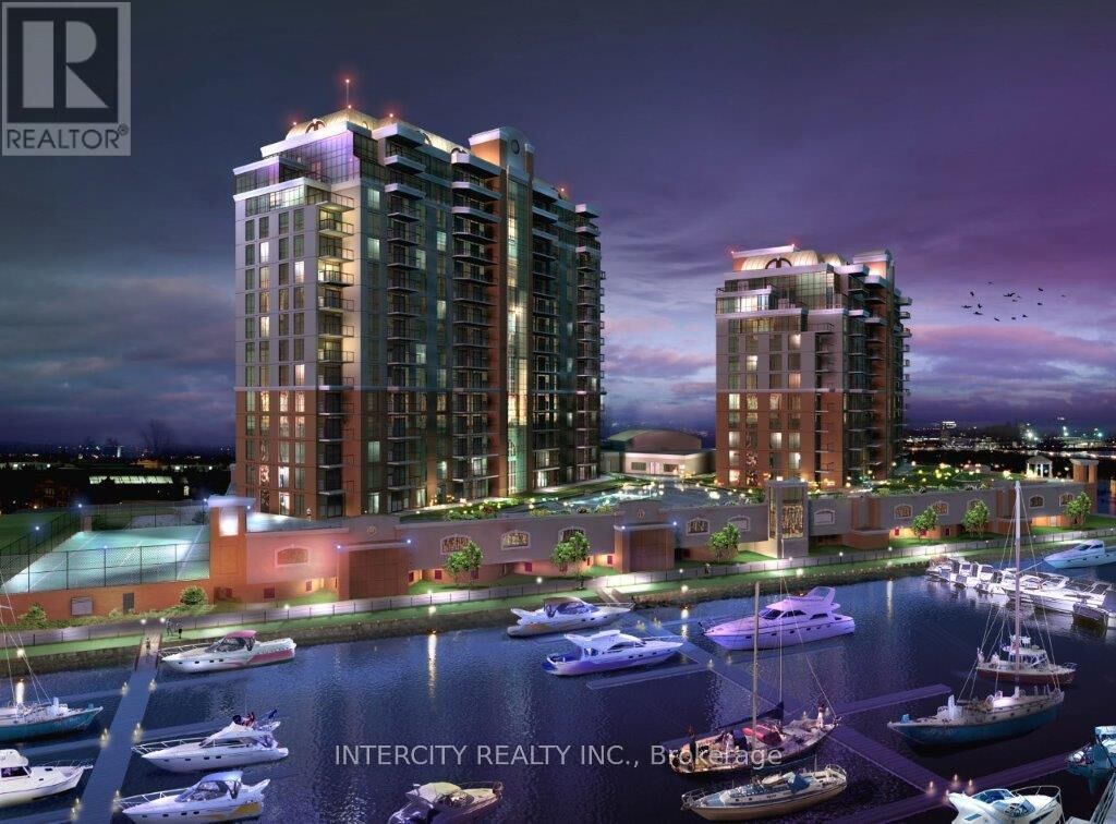 Property Photo:  725 Aberdeen Boulevard 2  ON L4R 5P3 