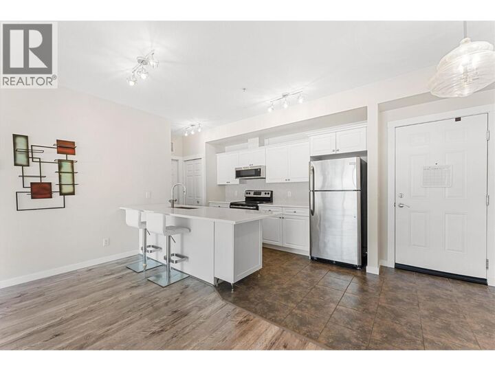 3550 Woodsdale Road 303 — photo 1