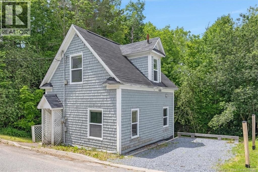 Property Photo:  20 Acadia Crescent  NB E5N 3A1 