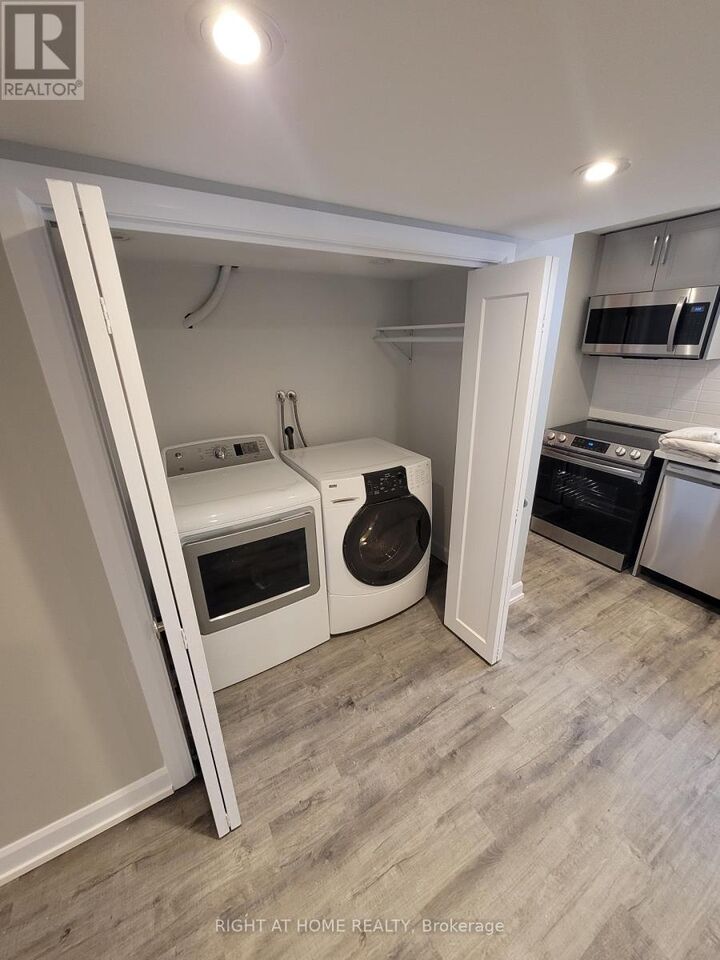 Property Photo: 205 Cardinal Street Lower ON L4M 6G8