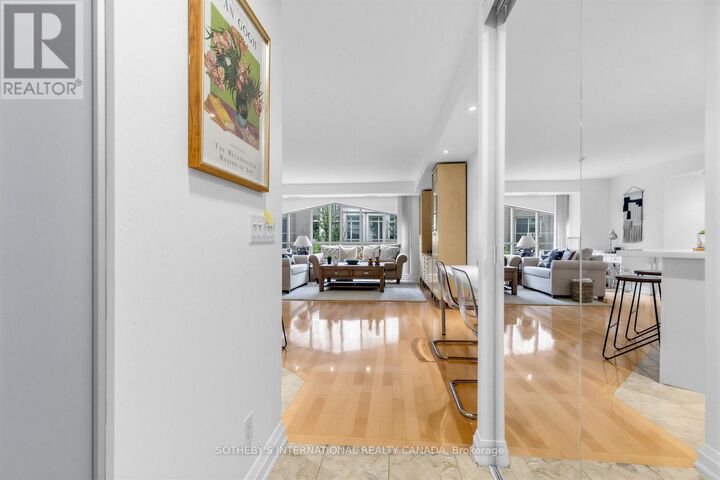 Property Photo:  3 McAlpine Street 207  ON M5R 3T5 