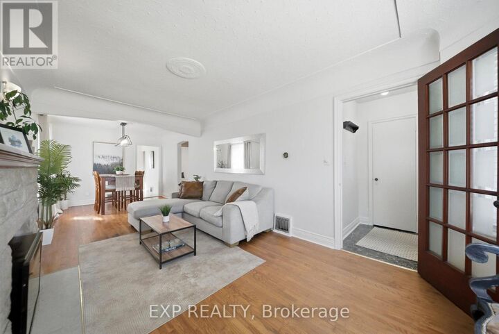 Property Photo:  280 East 11th Street  ON L9A 3T7 
