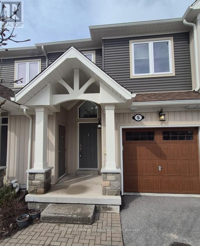 Property Photo:  5 Gregory Avenue  ON L9Y 0Z5 