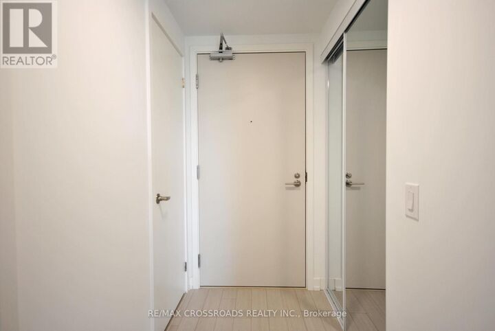 Property Photo: 4010 Eglinton Avenue West 323 ON M9A 0G5