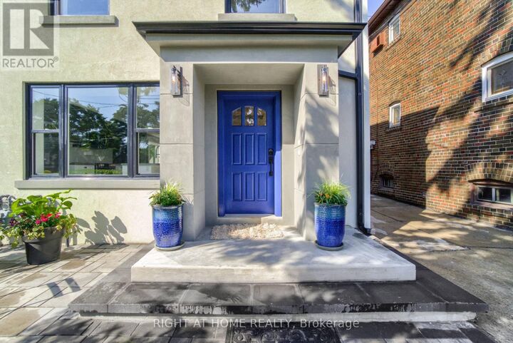 Property Photo:  294 South Kingsway Road 3  ON M6S 3T9 