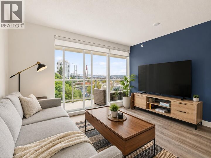 Property Photo:  39 Sixth Street 701  BC V3L 0B3 