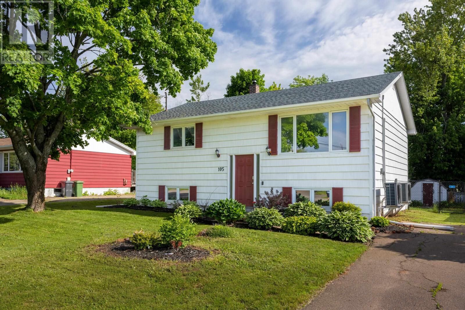 Property Photo: 105 Glenafton Drive PE C1A 7A8