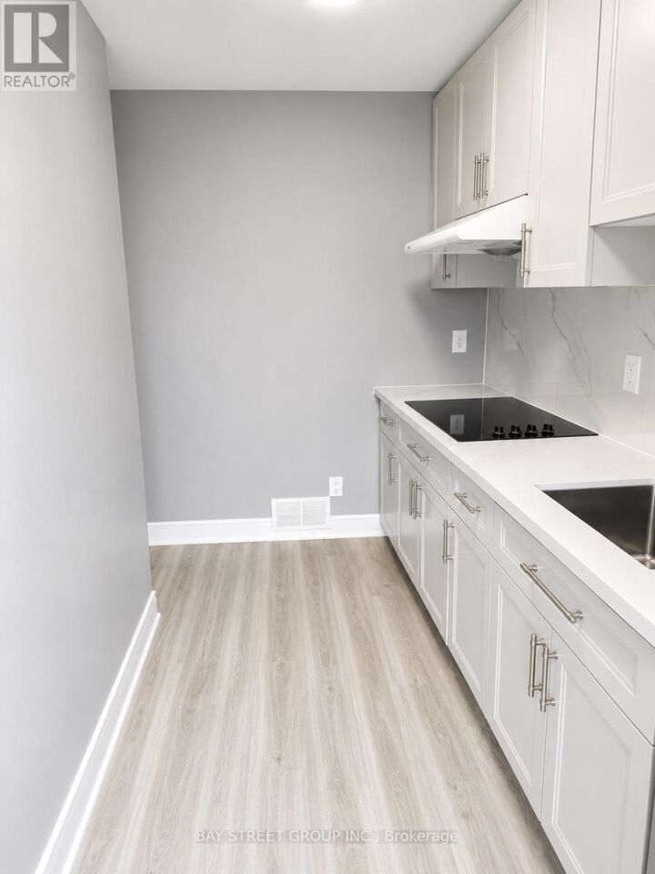 Property Photo: 319 Clinton Street ON M6G 2Y7