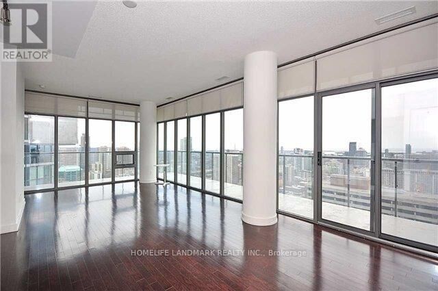 Property Photo: 33 Charles Street East 3003 ON M4Y 0A2