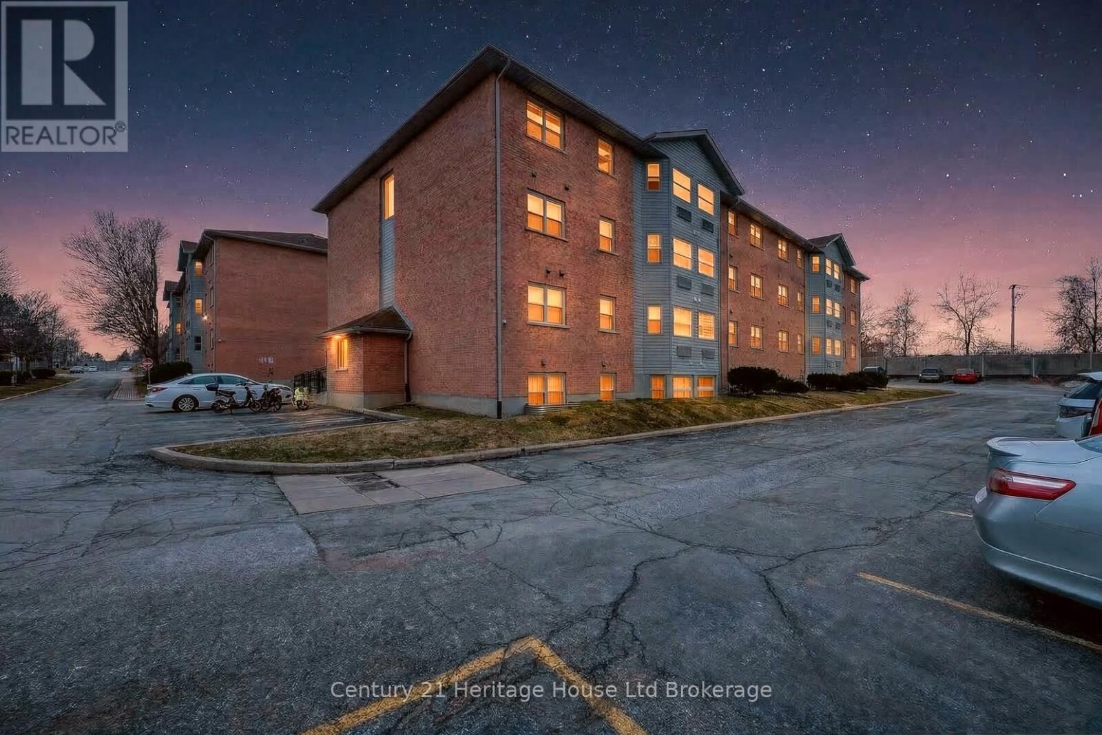 Property Photo: 64 Hiawatha Road 35 ON N4T 1P4
